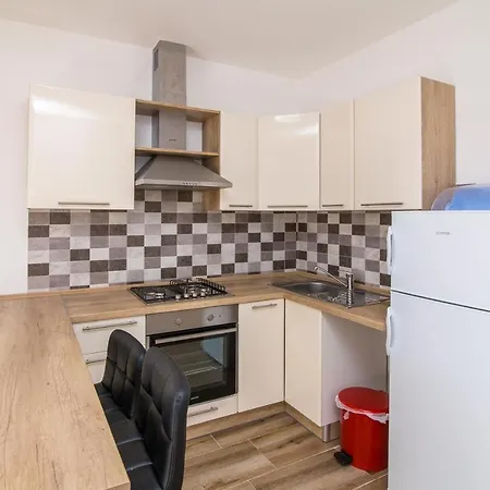 8214b Appartement *